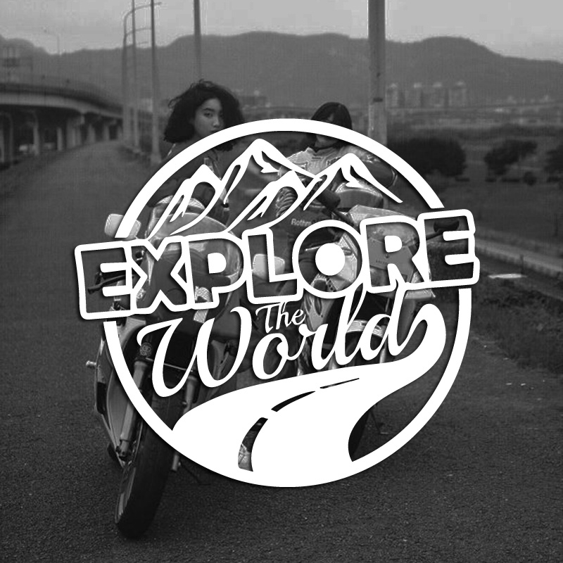 Outdoor Adventure World - ملصق للسيارات المخصصة للتخييم على الطرق